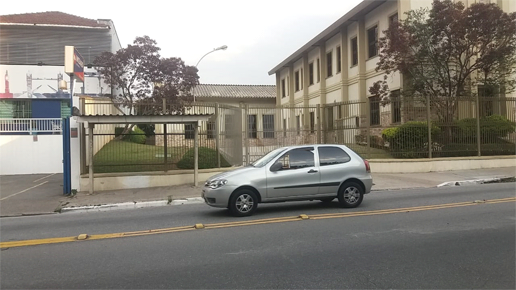 Terreno – Tucuruvi – 1100 m2 . Frente 22,30 metros  – a 200 metros do ASSAI - na Av. Cel Sezefredo  