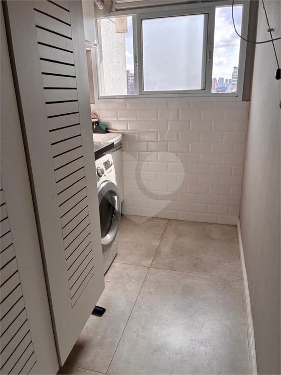 Apartamento Santa Terezinha com varanda gourmet na Rua Itaci - Bairro Santa Terezinha