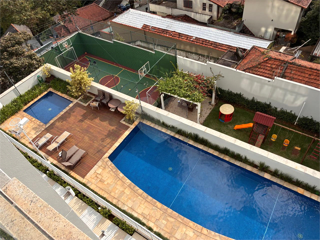 Apartamento Santa Terezinha com varanda gourmet na Rua Itaci - Bairro Santa Terezinha