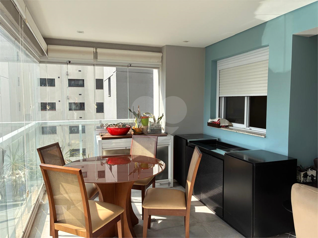 Apartamento Santa Terezinha com varanda gourmet na Rua Itaci - Bairro Santa Terezinha