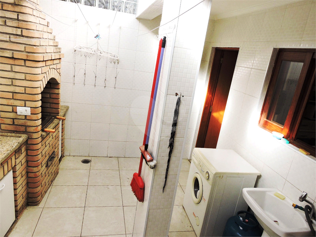 Cond. fechado, 110 metros - Tremembé -  Vl Irmãos Arnoni -  Sobrado  3 dorm. 2 vagas 
