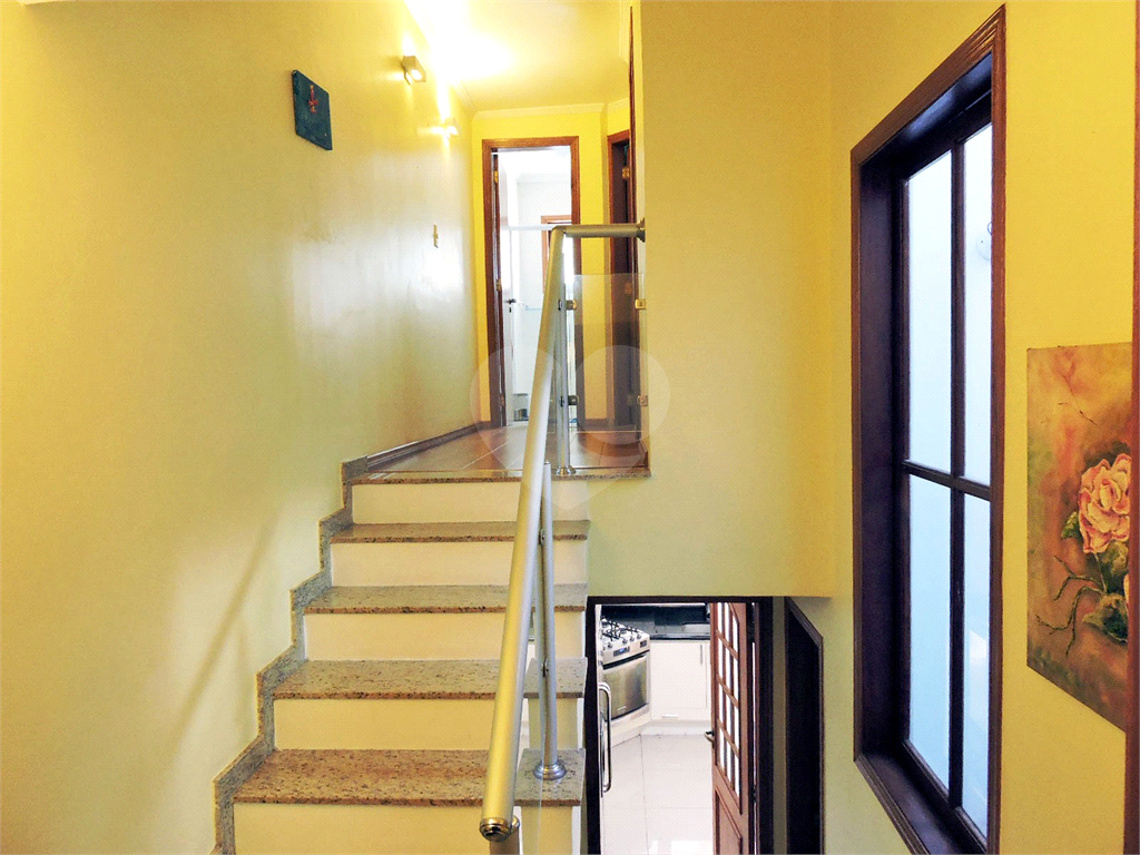 Cond. fechado, 110 metros - Tremembé -  Vl Irmãos Arnoni -  Sobrado  3 dorm. 2 vagas 