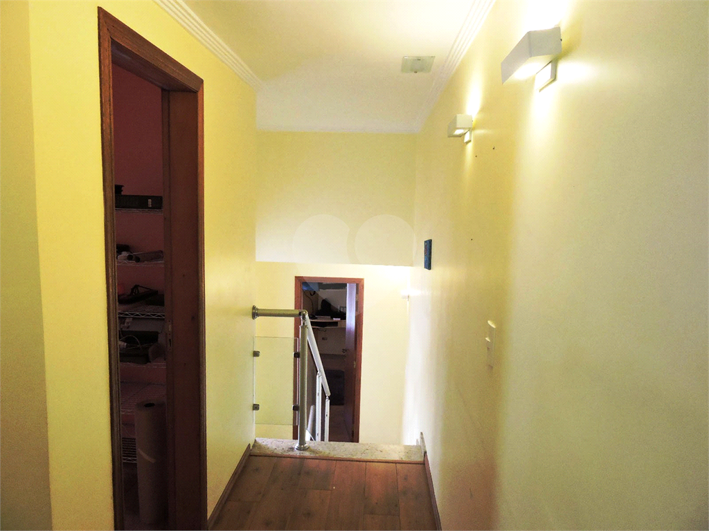Cond. fechado, 110 metros - Tremembé -  Vl Irmãos Arnoni -  Sobrado  3 dorm. 2 vagas 