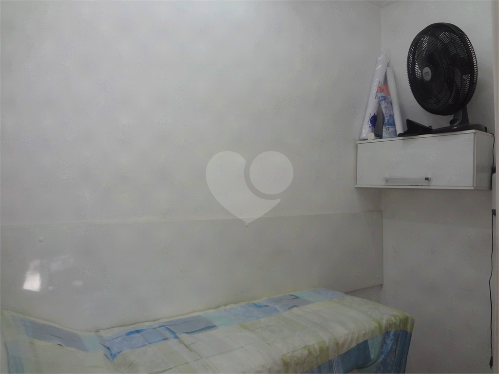 Salão comercial em Santana