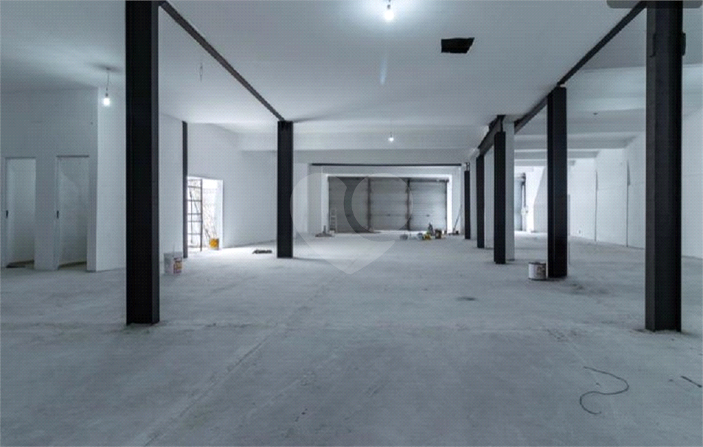 Salão Comercial Todo Reformado com 420m² Jaçanã!!!