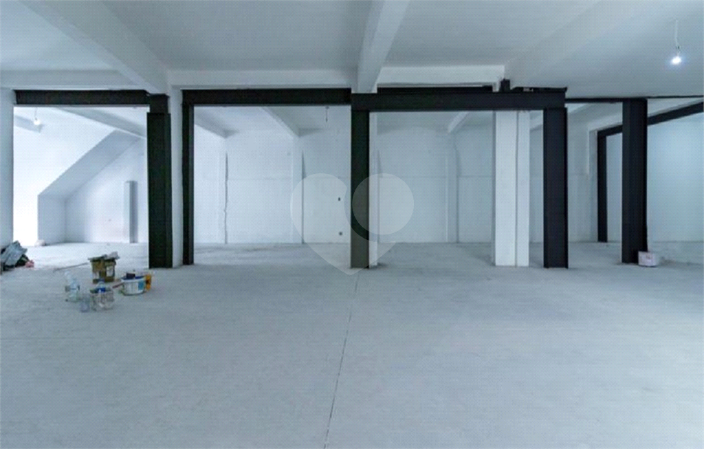 Salão Comercial Todo Reformado com 420m² Jaçanã!!!