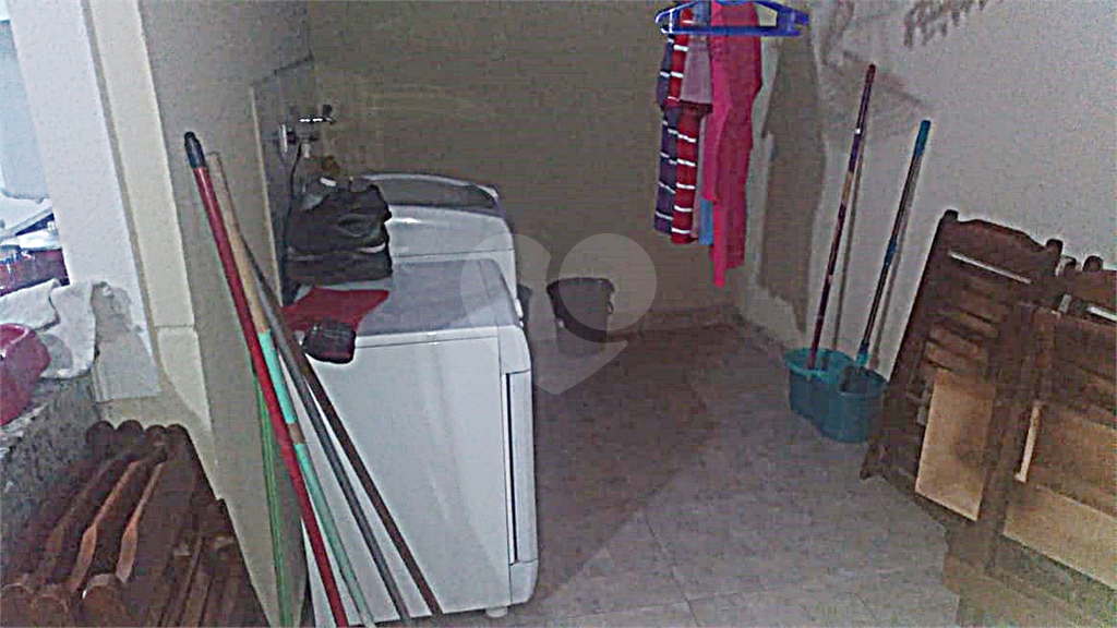 Sobrado em condomínio fechado. 130m²  8 minutos para o Metrô
