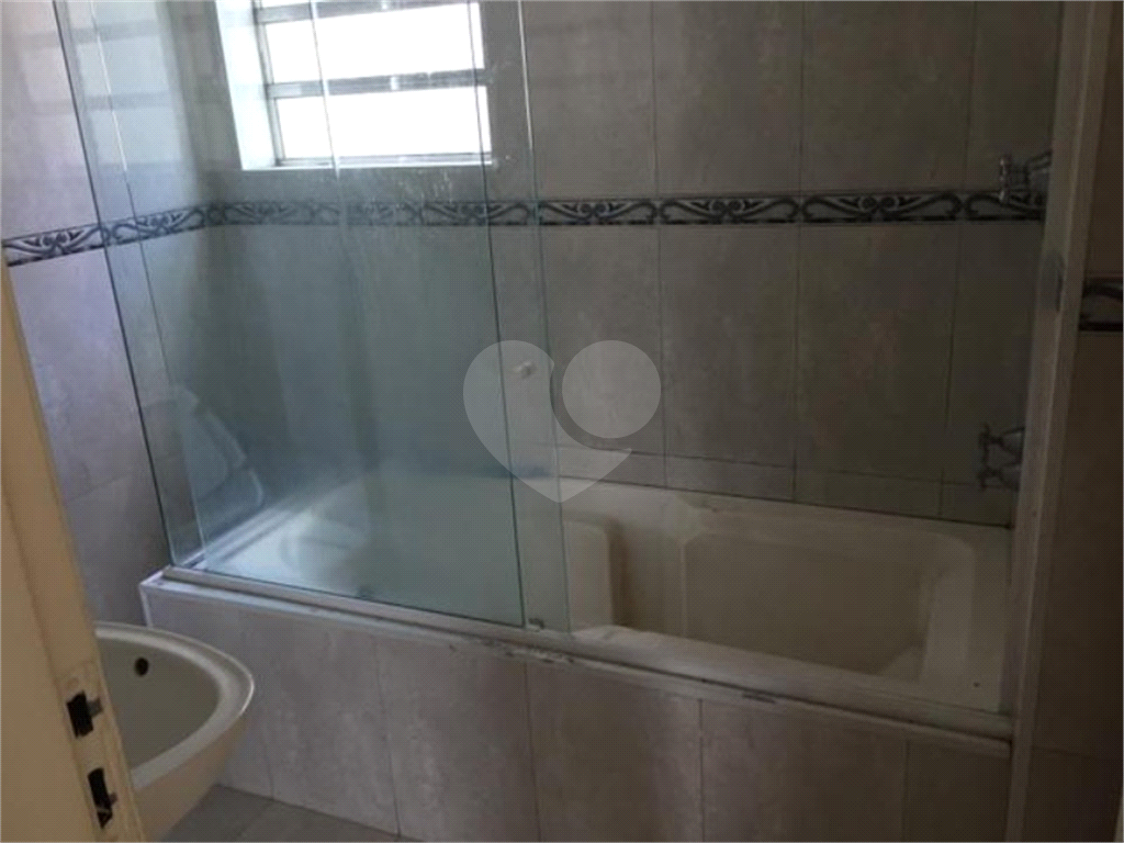 Apartamento em Vila Anglo Brasileira