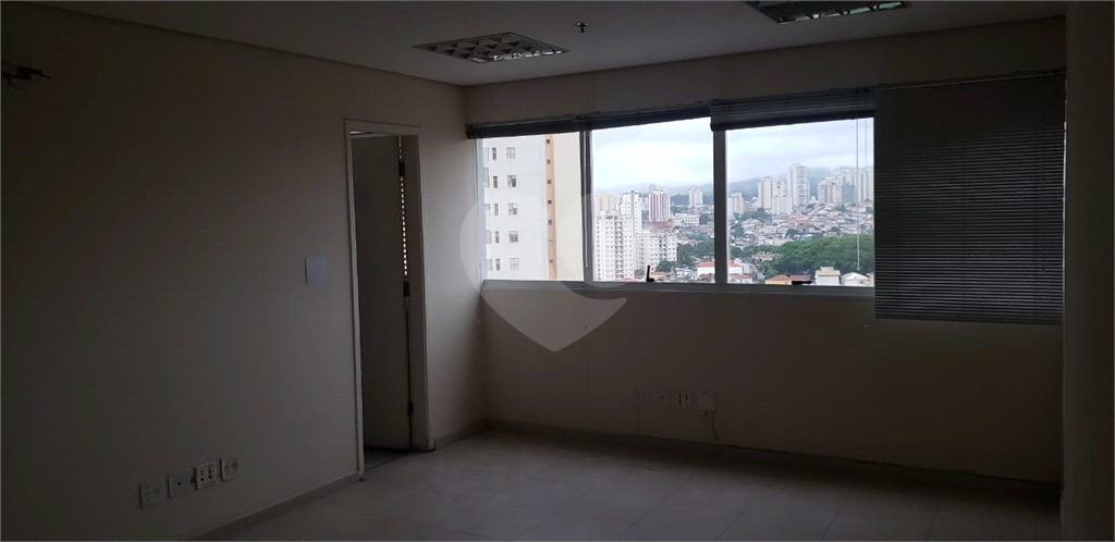 Salas Comerciais Santana