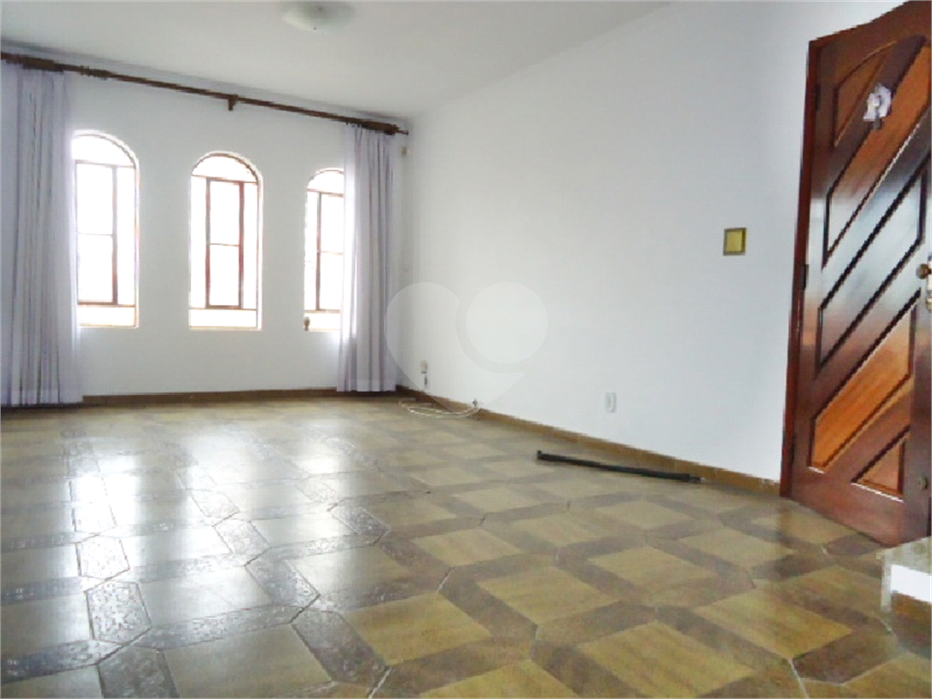 Sobrado à venda com 3 quartos, 132m² - Foto 2