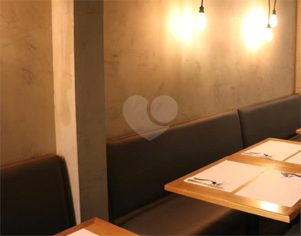 SOBRADO em PINHEIROS