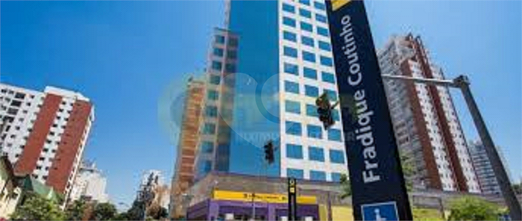 SOBRADO em PINHEIROS