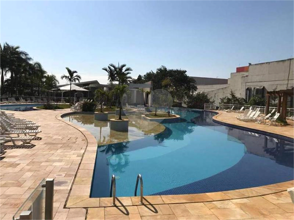Apartamento à venda no Condomínio Espaço Raposo, no Jardim Olympia
