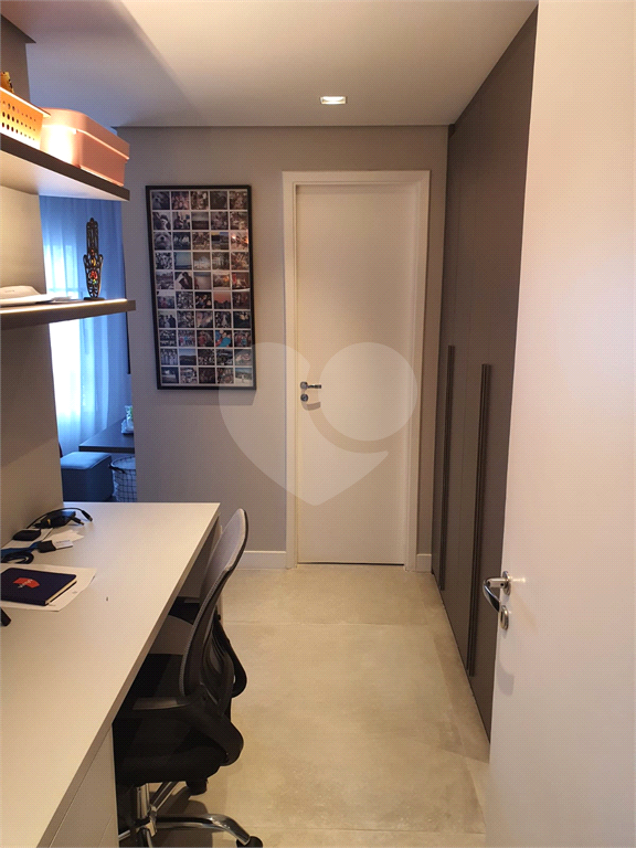 Apartamento à venda no Condomínio Espaço Raposo, no Jardim Olympia