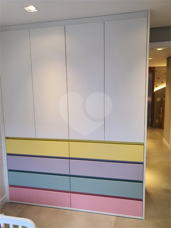 Apartamento à venda no Condomínio Espaço Raposo, no Jardim Olympia