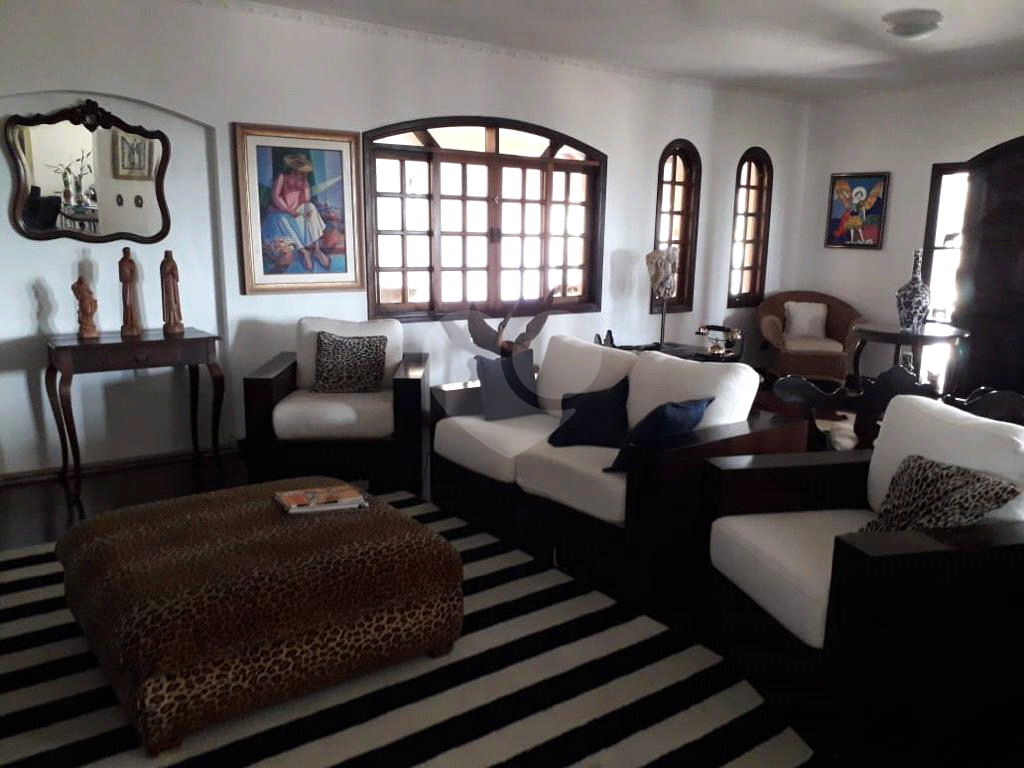 Casa (Sítios) em Ibiuna 