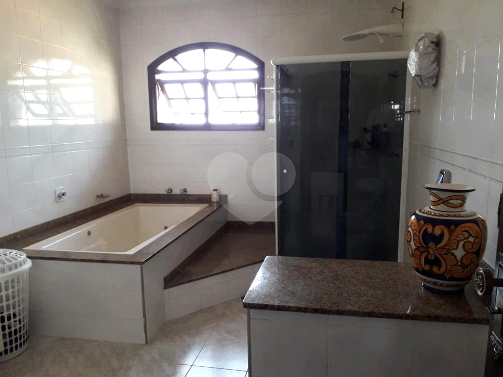 Casa (Sítios) em Ibiuna 