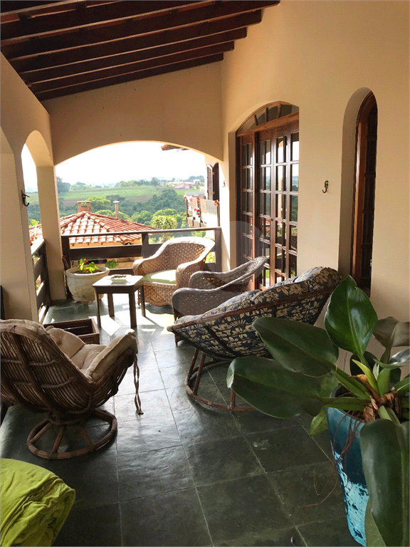 Casa (Sítios) em Ibiuna 