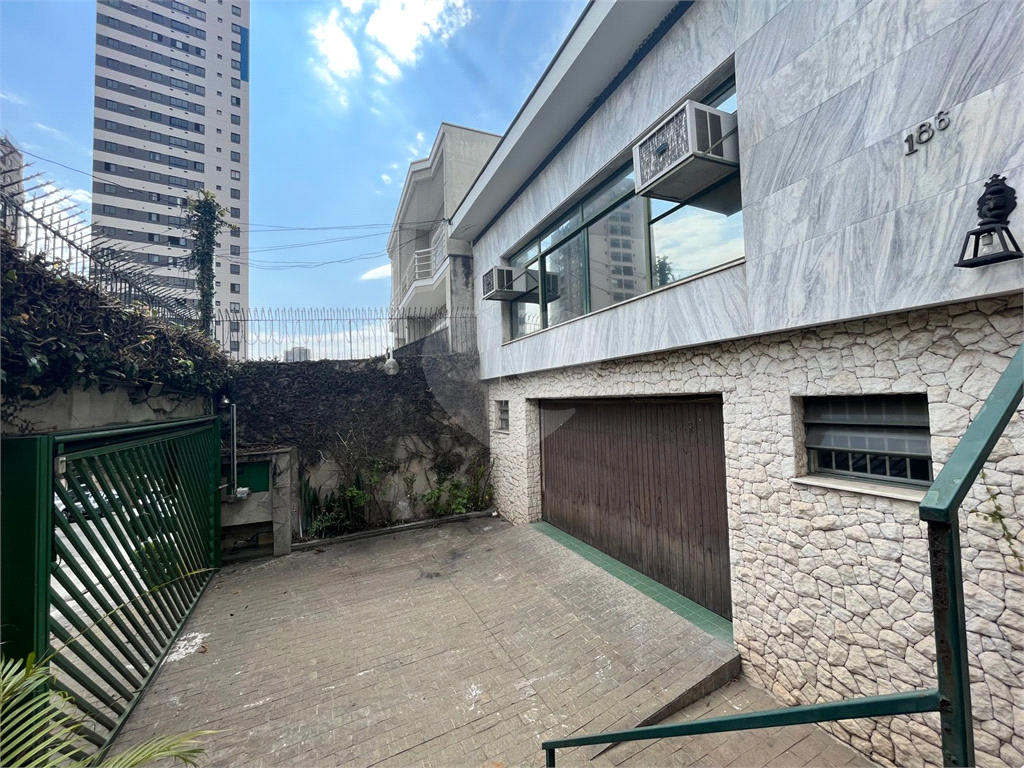 Casa térrea Comercial/Residencial - Parada Inglesa
