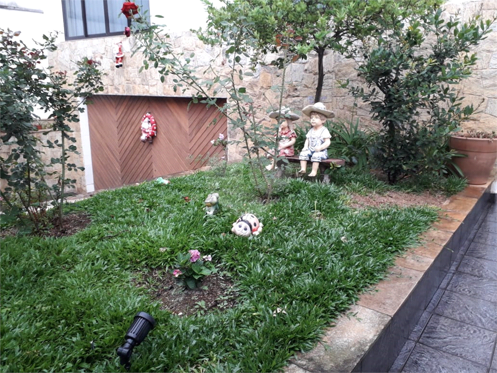 SOBRADO AMPLO COM 4 DORMITORIOS VISÃO PARA SERRA