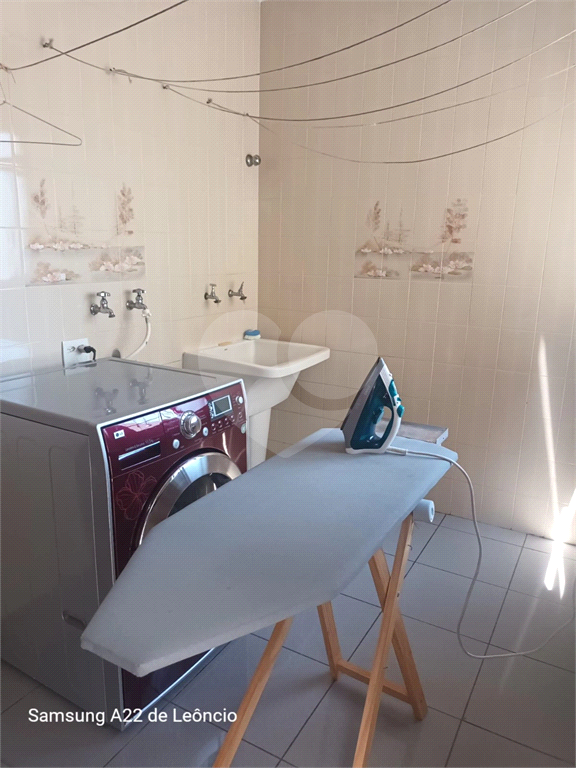 SOBRADO AMPLO COM 4 DORMITORIOS VISÃO PARA SERRA