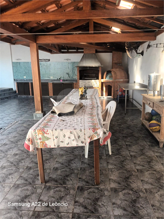 SOBRADO AMPLO COM 4 DORMITORIOS VISÃO PARA SERRA