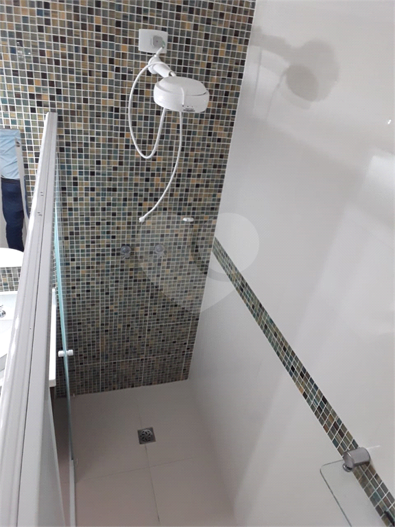 SOBRADO AMPLO COM 4 DORMITORIOS VISÃO PARA SERRA