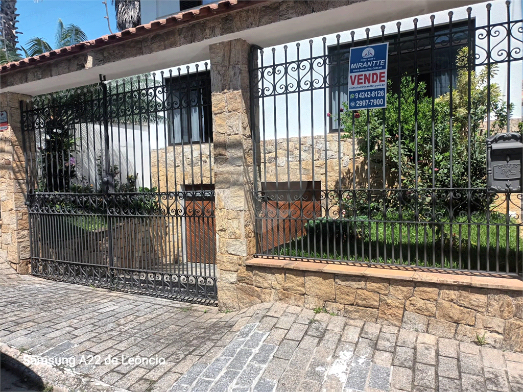 SOBRADO AMPLO COM 4 DORMITORIOS VISÃO PARA SERRA