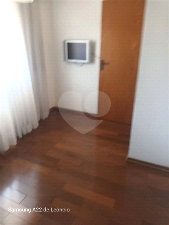 SOBRADO AMPLO COM 4 DORMITORIOS VISÃO PARA SERRA