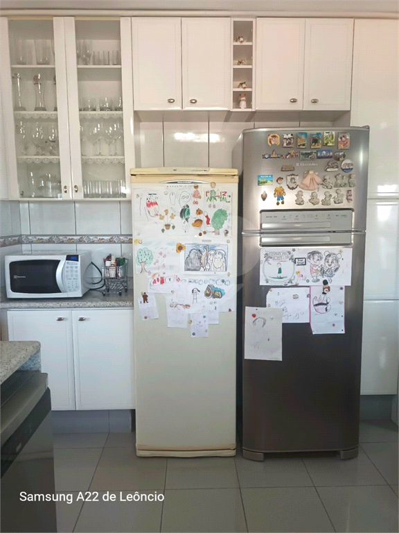 SOBRADO AMPLO COM 4 DORMITORIOS VISÃO PARA SERRA