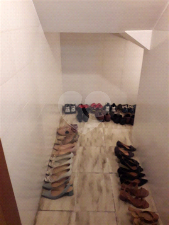 SOBRADO AMPLO COM 4 DORMITORIOS VISÃO PARA SERRA