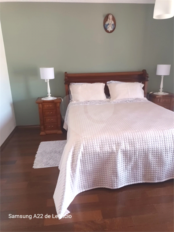 SOBRADO AMPLO COM 4 DORMITORIOS VISÃO PARA SERRA