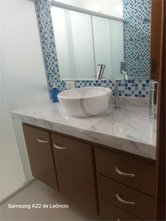 SOBRADO AMPLO COM 4 DORMITORIOS VISÃO PARA SERRA