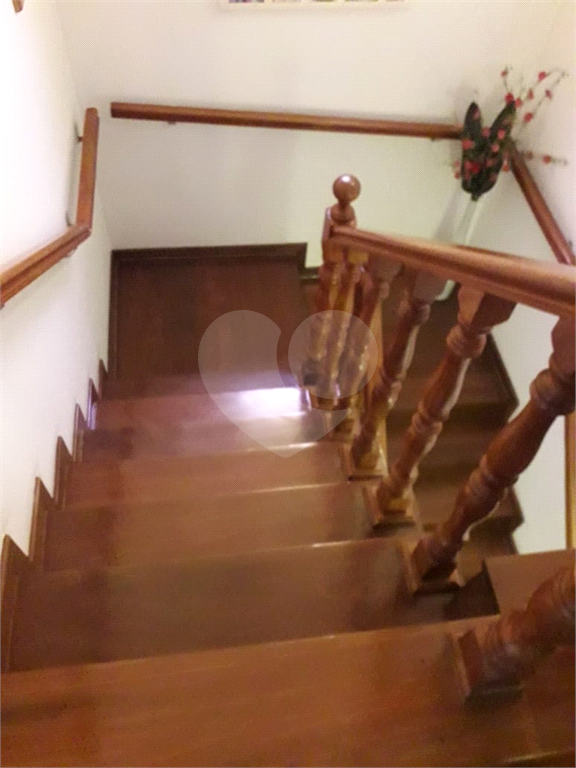 SOBRADO AMPLO COM 4 DORMITORIOS VISÃO PARA SERRA