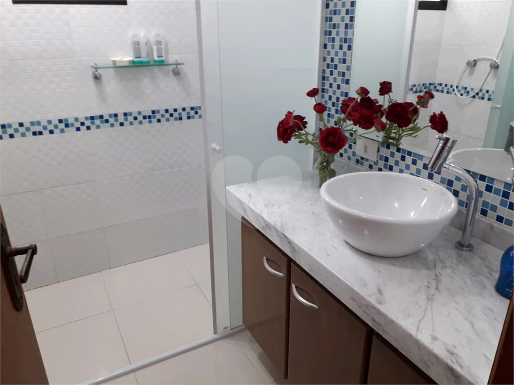 SOBRADO AMPLO COM 4 DORMITORIOS VISÃO PARA SERRA