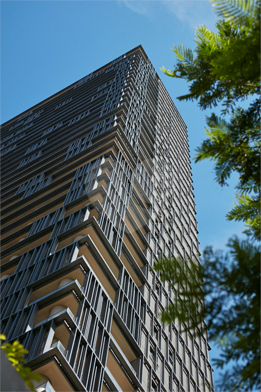 Apartamento à venda em PINHEIROS com 456,86 m²