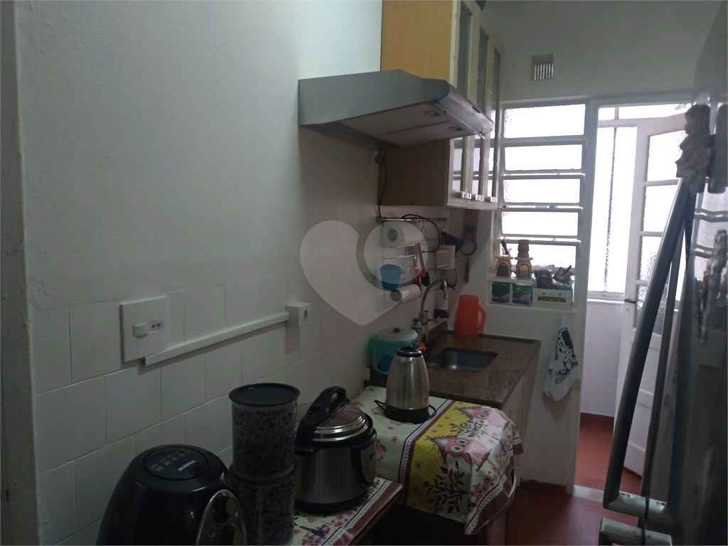 Apartamento à venda com 1 quarto, 41m² - Foto 12