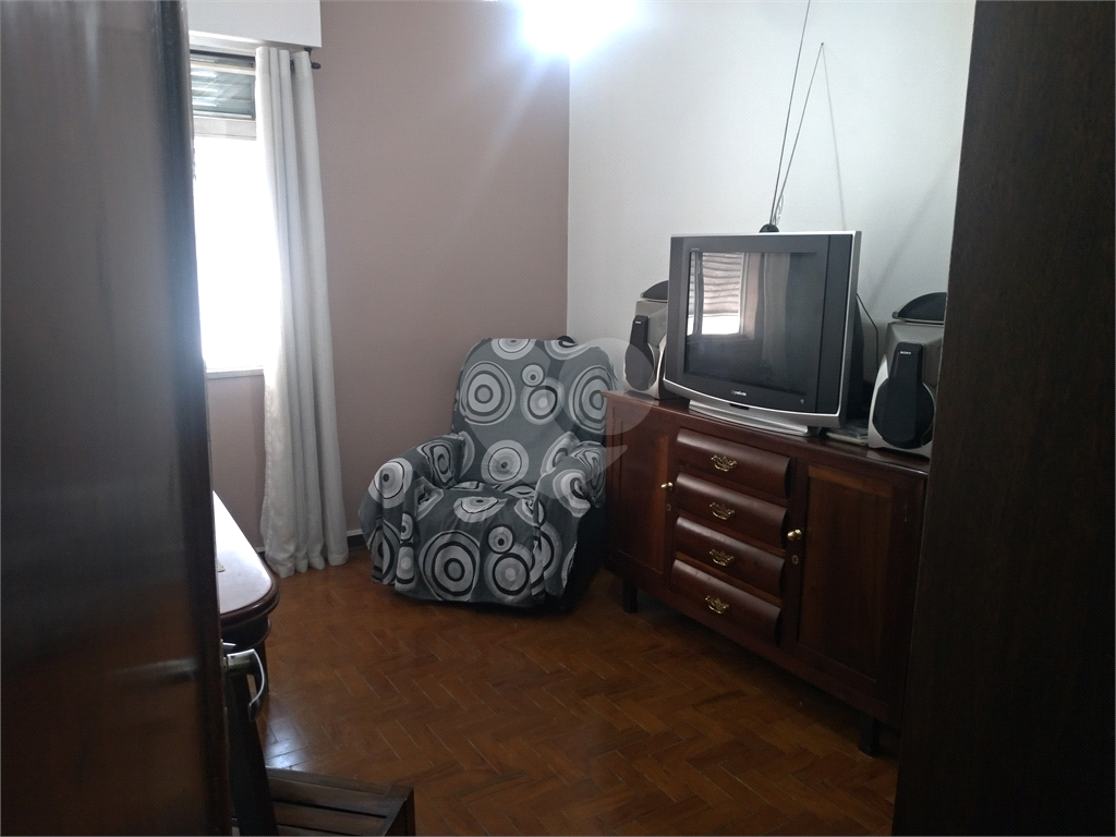 Apartamento à venda com 1 quarto, 41m² - Foto 4