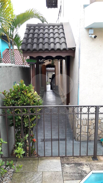 Sobrado de alto padrão no bairro do Tremembé. Piscina. 338m²