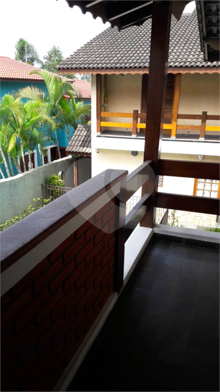Sobrado de alto padrão no bairro do Tremembé. Piscina. 338m²