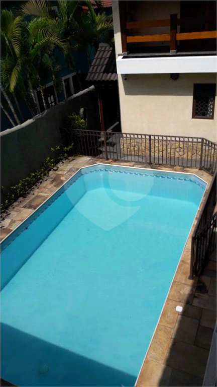Sobrado de alto padrão no bairro do Tremembé. Piscina. 338m²