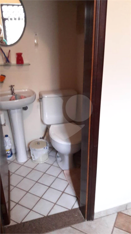 Sobrado de alto padrão no bairro do Tremembé. Piscina. 338m²