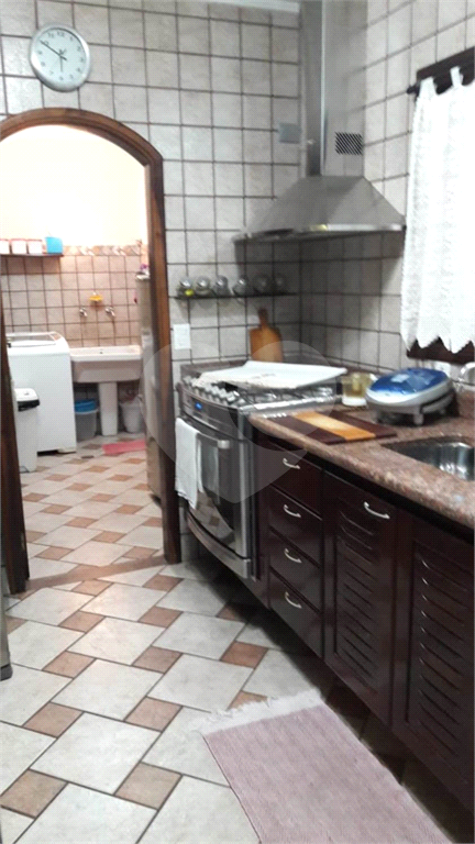 Sobrado de alto padrão no bairro do Tremembé. Piscina. 338m²
