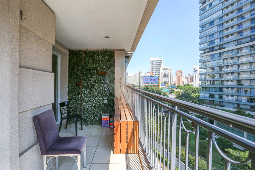 APARTAMENTO em VILA NOVA CONCEIÇÃO