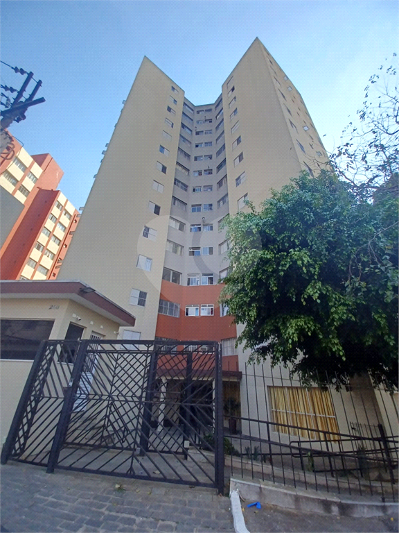 Apartamento com 02 dormitórios na Cidade Ademar para venda.