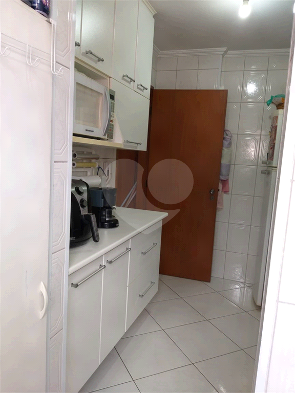 Apartamento com 02 dormitórios na Cidade Ademar para venda.