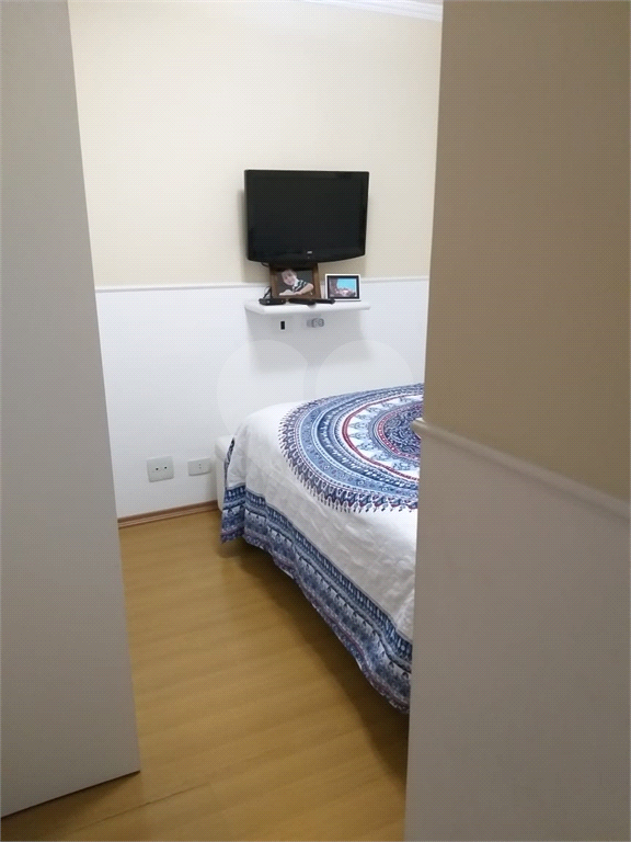 Apartamento com 02 dormitórios na Cidade Ademar para venda.