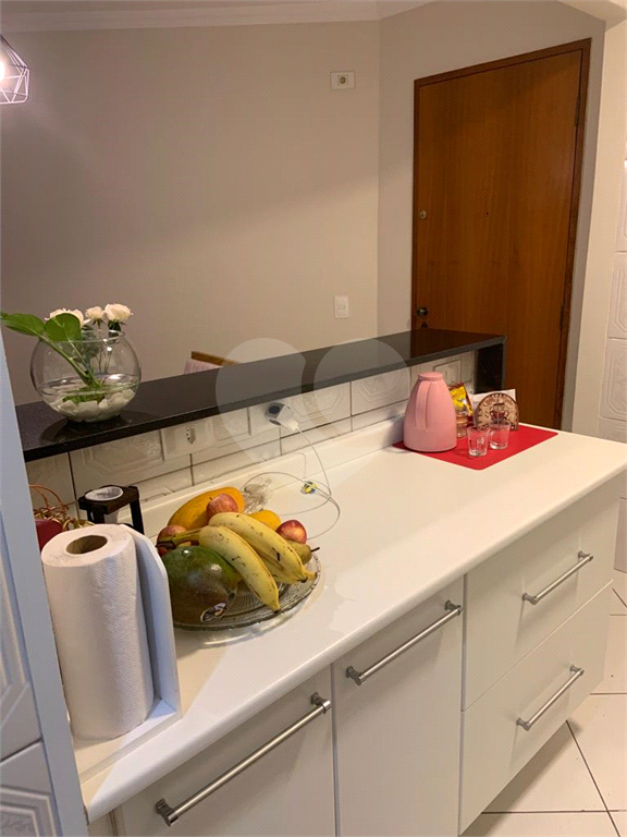 Apartamento com 02 dormitórios na Cidade Ademar para venda.