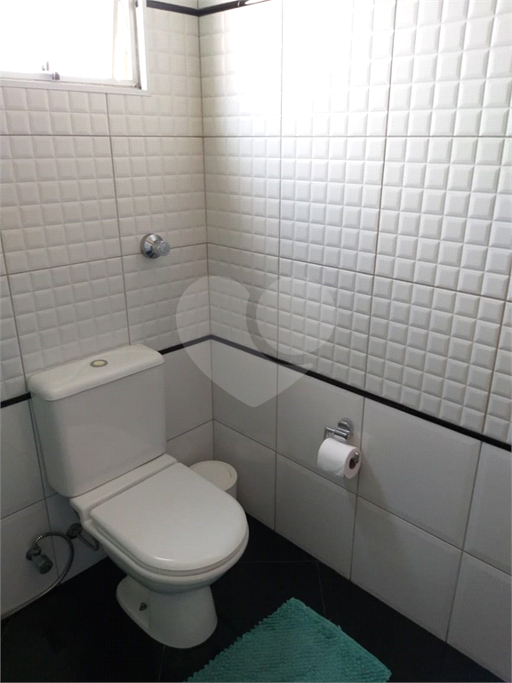 Apartamento com 02 dormitórios na Cidade Ademar para venda.