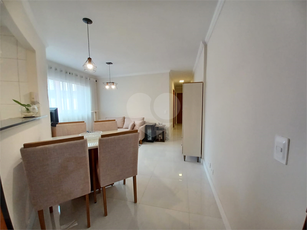 Apartamento com 02 dormitórios na Cidade Ademar para venda.